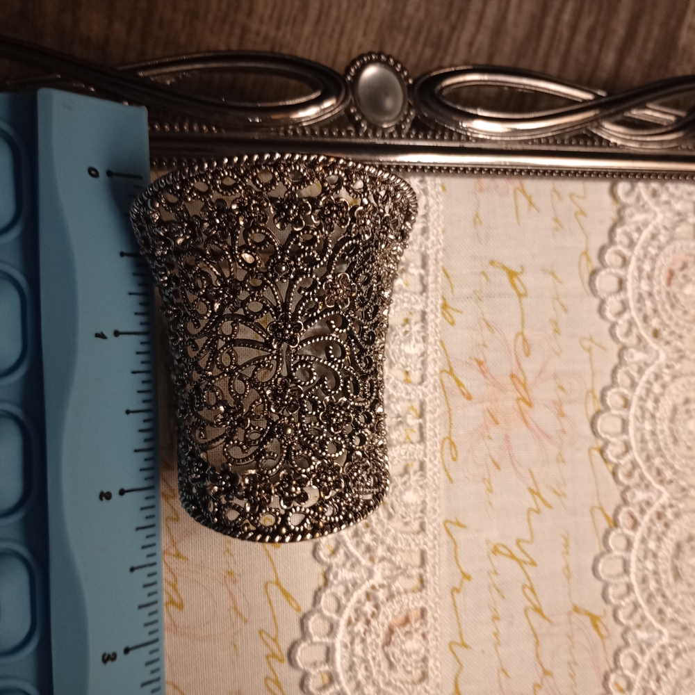 Vintage Filigree Scarf Ring - Picture 10 of 10